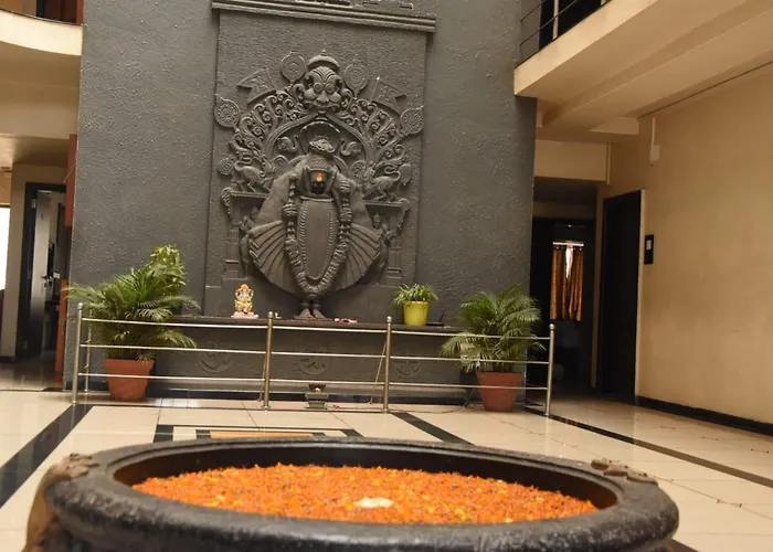 Hotel Vrindavan Deluxe Kolhapur Near Central Bus Stand