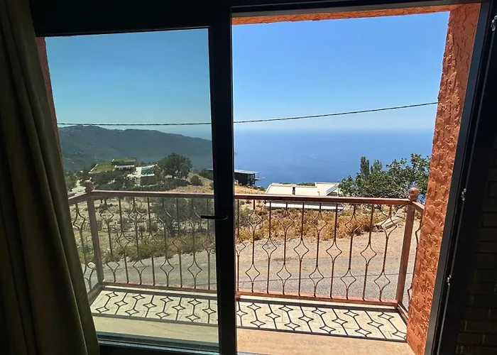 Elm Pansiyon Fethiye