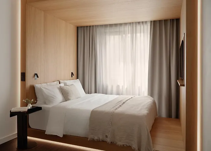 Bob W Muenchner Freiheit Hotel Munich