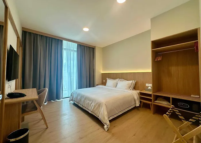 Eastwood Valley Golf & Country Club Miri