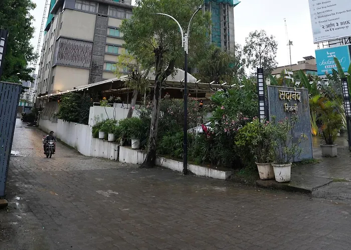 Hotel Sadanand Regency - Balewadi, Baner Pimpri-Chinchwad