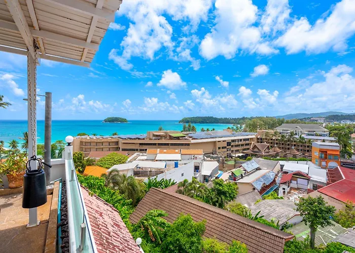Kata Hill Sea View Hotel