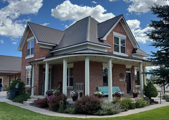 The Panguitch House Hotel