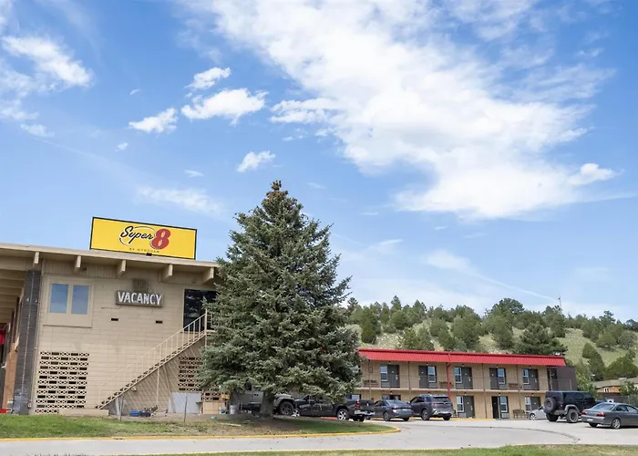 Super 8 By Wyndham Newcastle Motel
