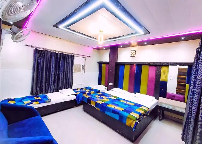 Revoli Inn Hotel Just 5 Min From Golden Temple Amritsar