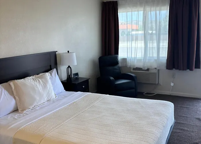 Leisure Lodge Motel Grants