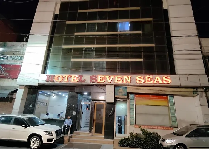 Seven Seas Guest House New Delhi