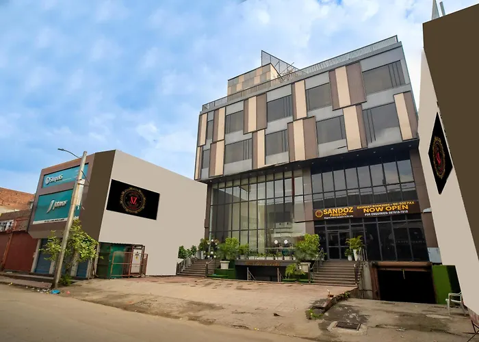 Sandoz Pribson Hotel Near Golden Temple Amritsar