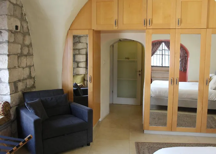 Artists' Colony Inn Zefat Safed