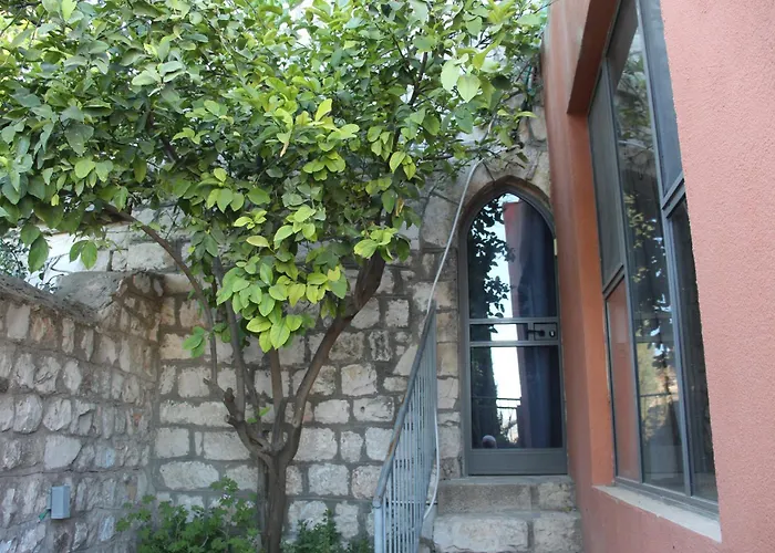 Artists' Colony Inn Zefat Safed