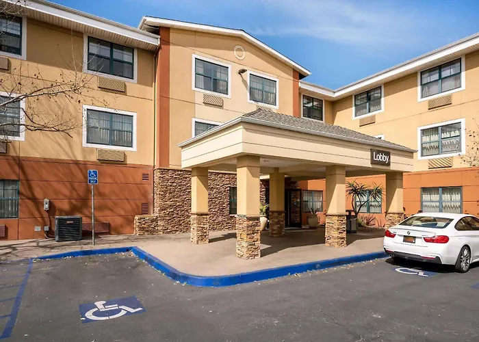 Extended Stay America Suites - Santa Barbara - Calle Real Goleta