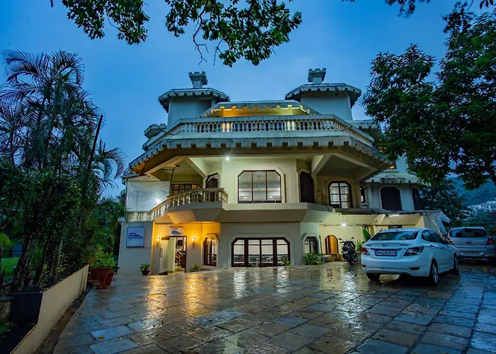 Hilltop Suites By 29 Bungalow Khandala 