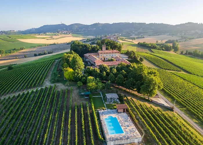 Relais Castello Di Razzano Hotel Alfiano Natta