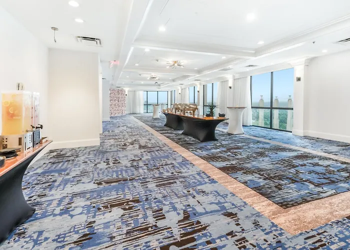 Crowne Plaza Kansas City Downtown By Ihg