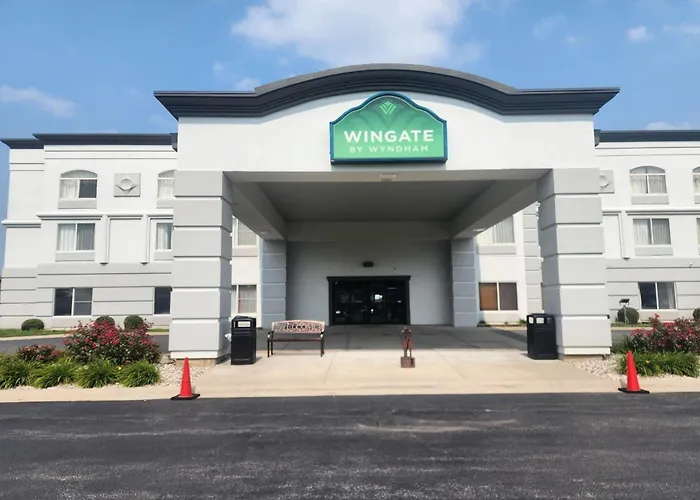 Wingate By Wyndham Joliet Hotel