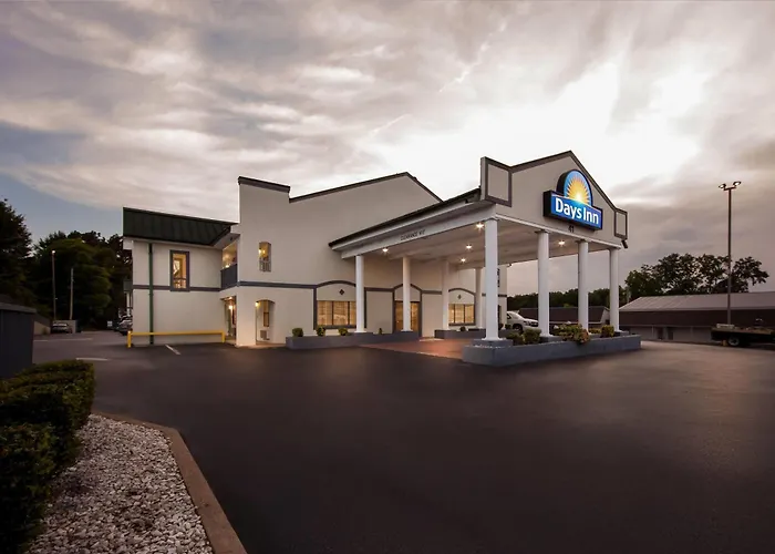Days Inn By Wyndham Lexington