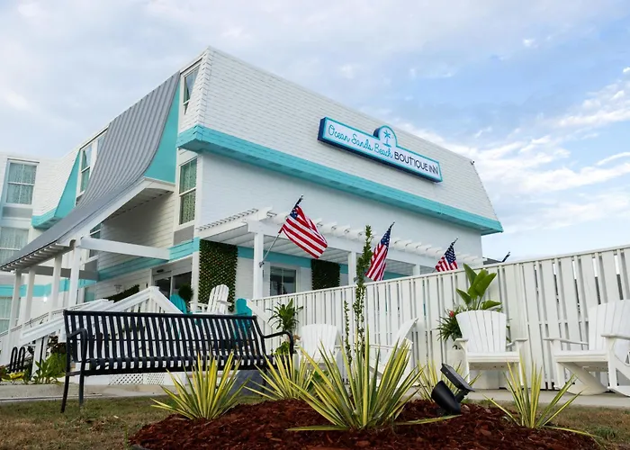 New 2026-Ocean Sands Beach Boutique Inn-Sauna And Salt-Mineral Pool -Free Beach Bikes And Famous Beach- Fresh Baked Cookies And Popcorn - Bathrobes And Sunscreen In All Rooms-Ultra Sparkling-Free Laundry- 4 Grand Black Beds-Call Now & Save-1-252-Aha-