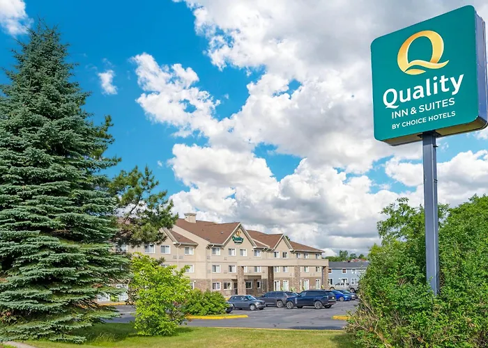 Quality Inn & Suites Bathurst