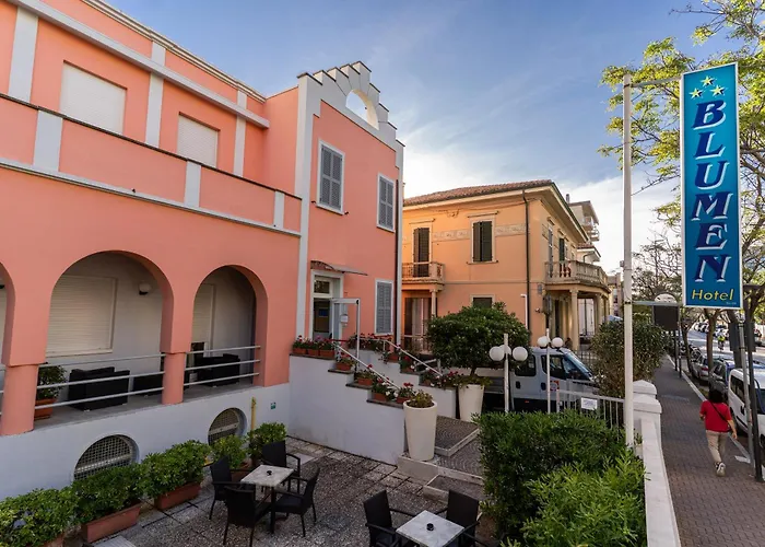 Amadei Hotel Blumen Pesaro