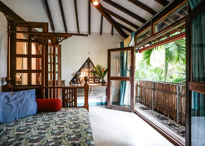 Jardin D'Ulysse & Hard Rock Bed & Breakfast Morjim