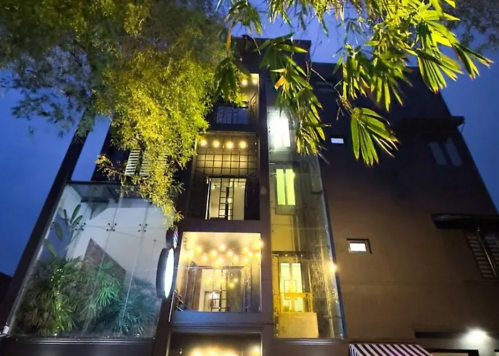 Fern Colombo Bed & Breakfast