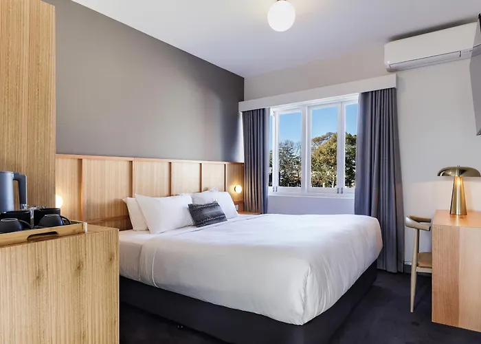 Kingsgrove Hotel Sydney