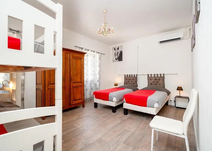 Les Studios-Hôtel de Sommières