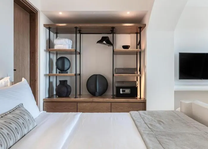 Akra Suites & Spa Imerovigli 