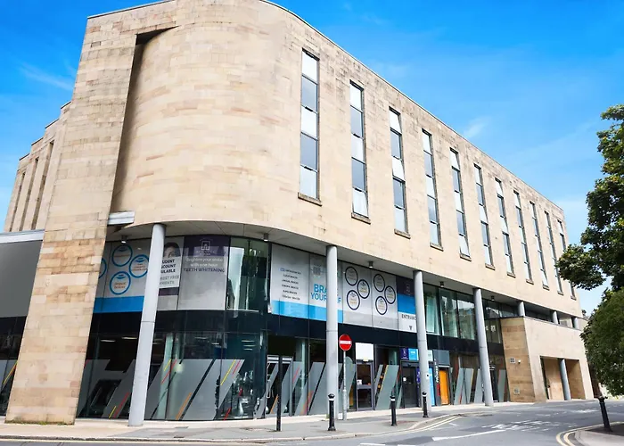 Go2 Lancaster Centre Hotel