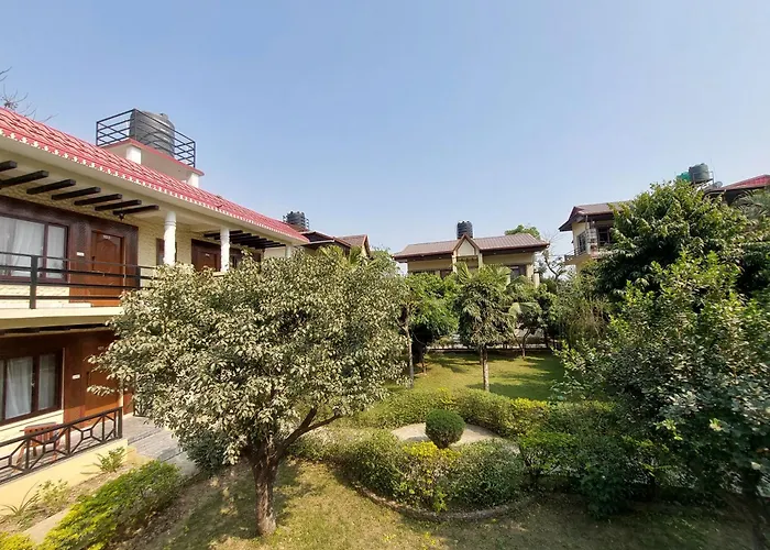 Royal Tiger Luxury Resort Sauraha