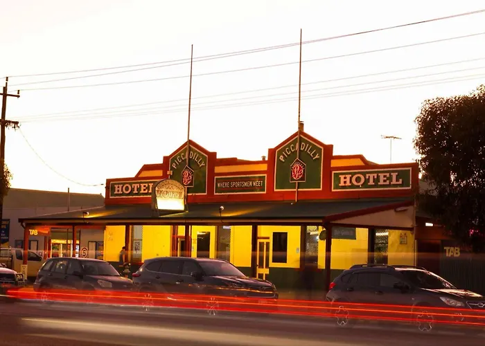 The Piccadilly Hotel Kalgoorlie