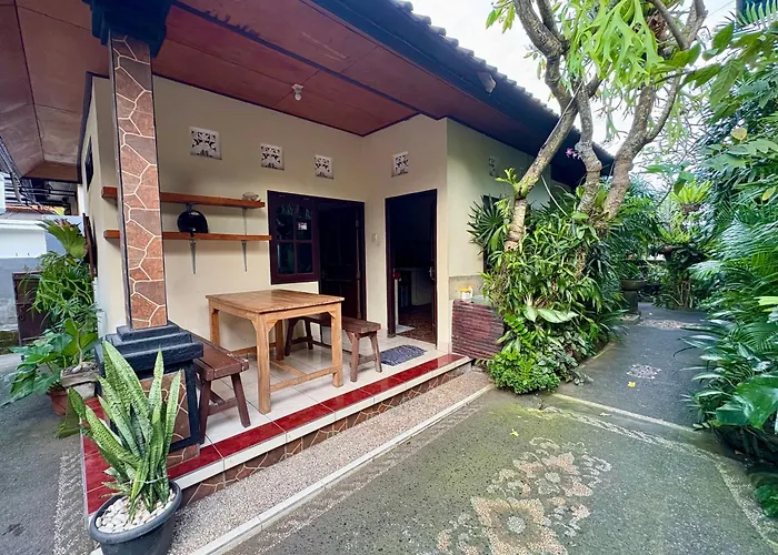 Dwiputra Guest House Canggu 