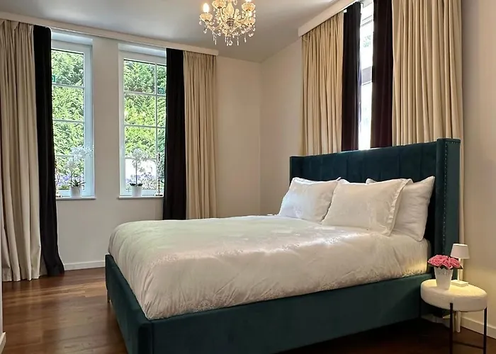 Royal Horses Bed and Breakfast Overijse