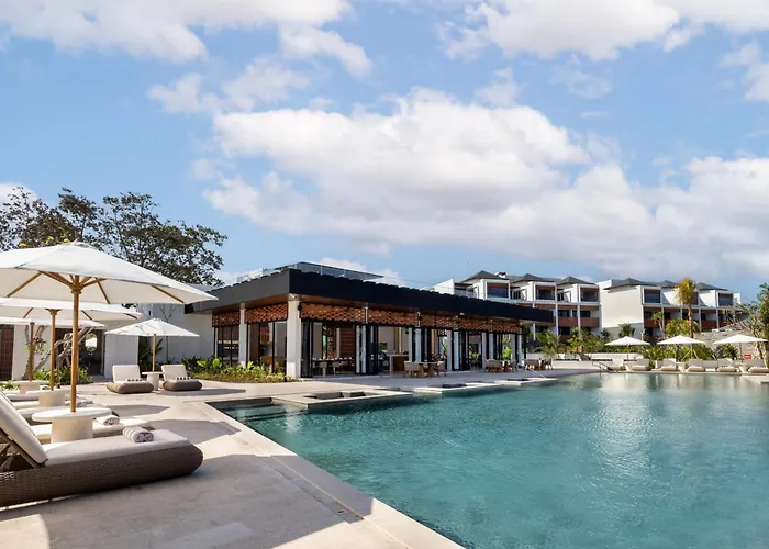 Sumitra Luxury Villas & Resort By Pramana Sanur 