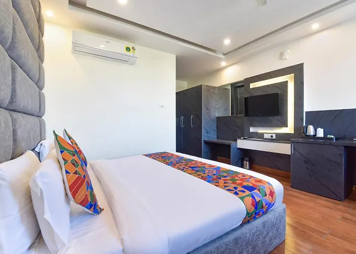 Av Royale Gms Road Hotel Dehradun