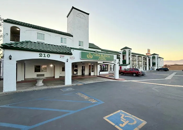 Casa Blanca Hotel - Corona