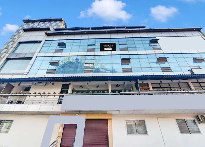 Townhouse Coorg Ksrtc Bus Station Kushal Nagar Hotel Kushalnagar