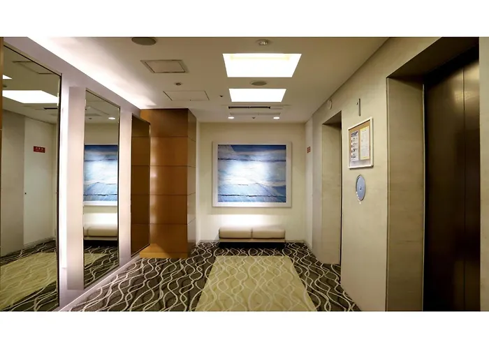 Smile Hotel Osaka Yotsubashi - Vacation Stay 73524V