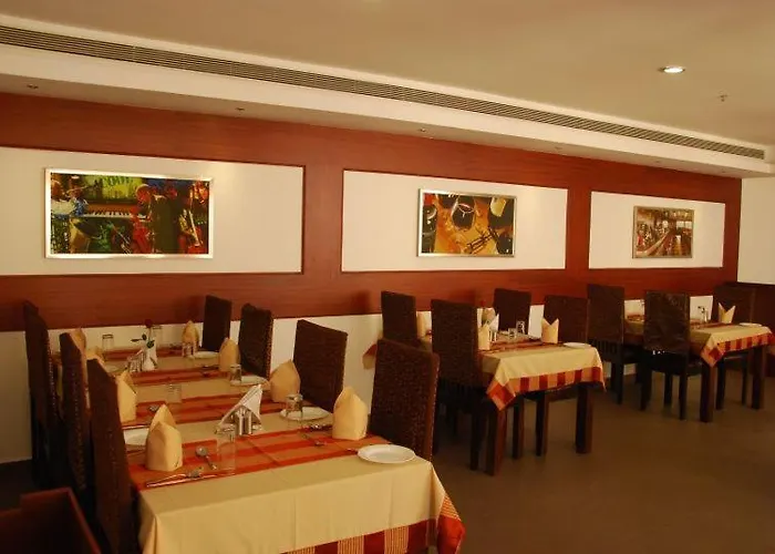 Hotel Armani Mundakayam