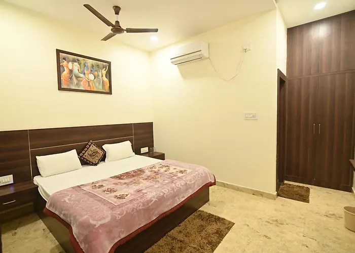 Hotel Siyaram Ayodhya