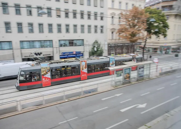 Hotel Attache L Contactless Check-In Vienna