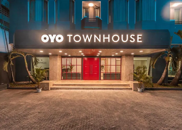 Super OYO Townhouse 2 Hotel Gunung Sahari Jakarta