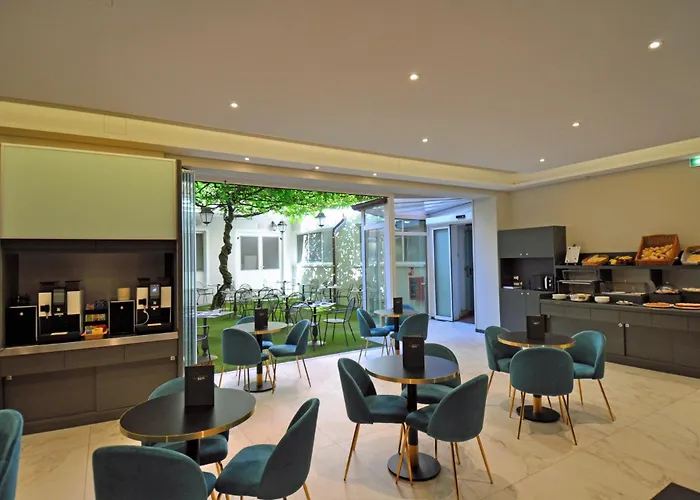 Cavour 30Tre - Hotel Moderno Stresa