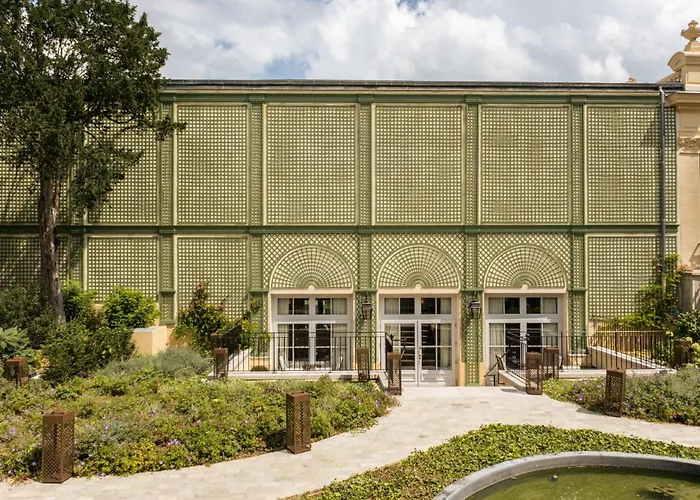 Hotel Les Lumieres - Relais & Chateaux Versailles