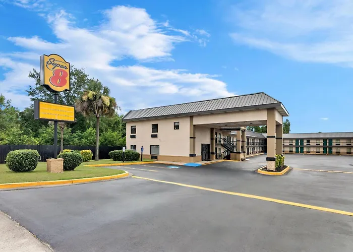 Super 8 By Wyndham Columbia Motel