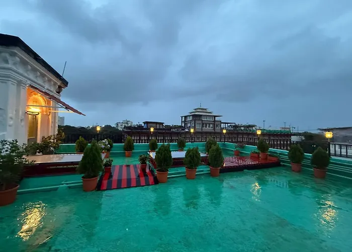 Hotel Suba Palace Near Gateway Of India Bombay