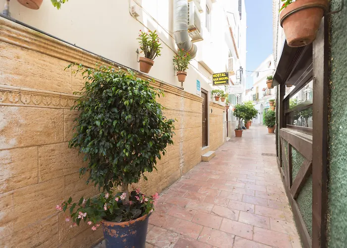 Hostal San Miguel Estepona