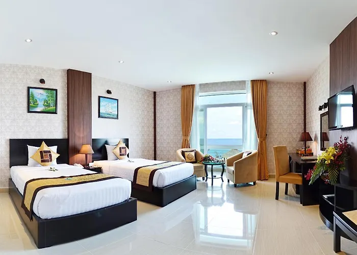 The Sailing Bay Beach Resort Mũi Né