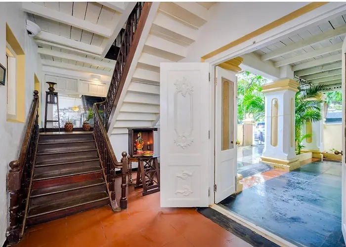 Neemrana'S- Tower House Hotel Kochi