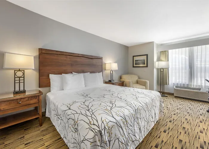 Best Western Plus Columbia River Inn Cascade Locks